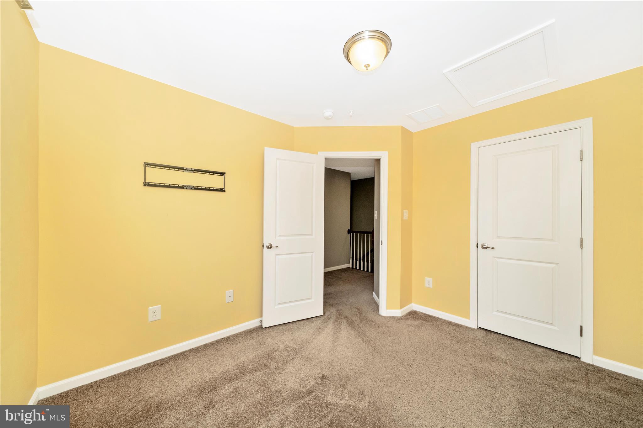 LINTON AT BALLENGER - Residential