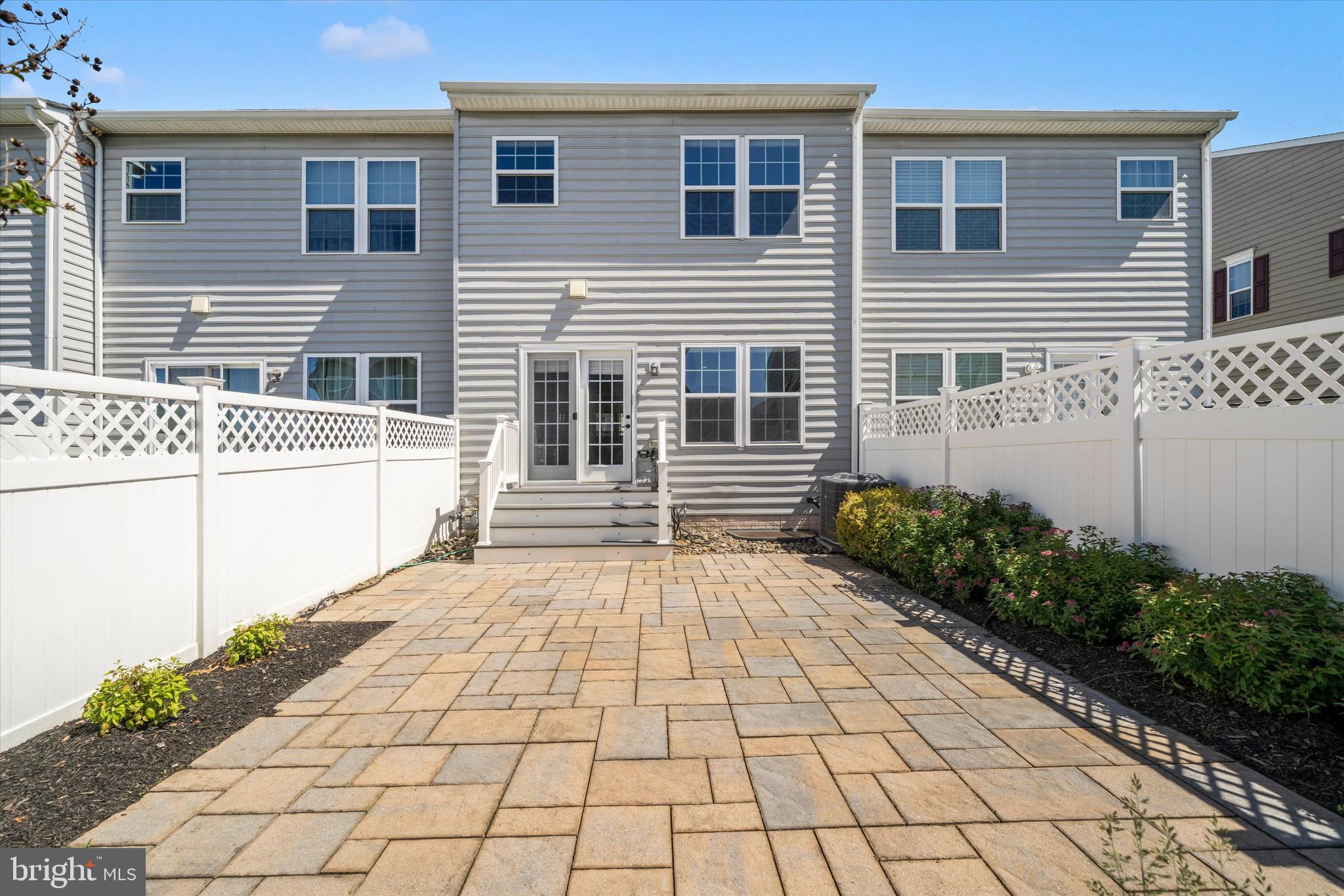LINTON AT BALLENGER - Residential