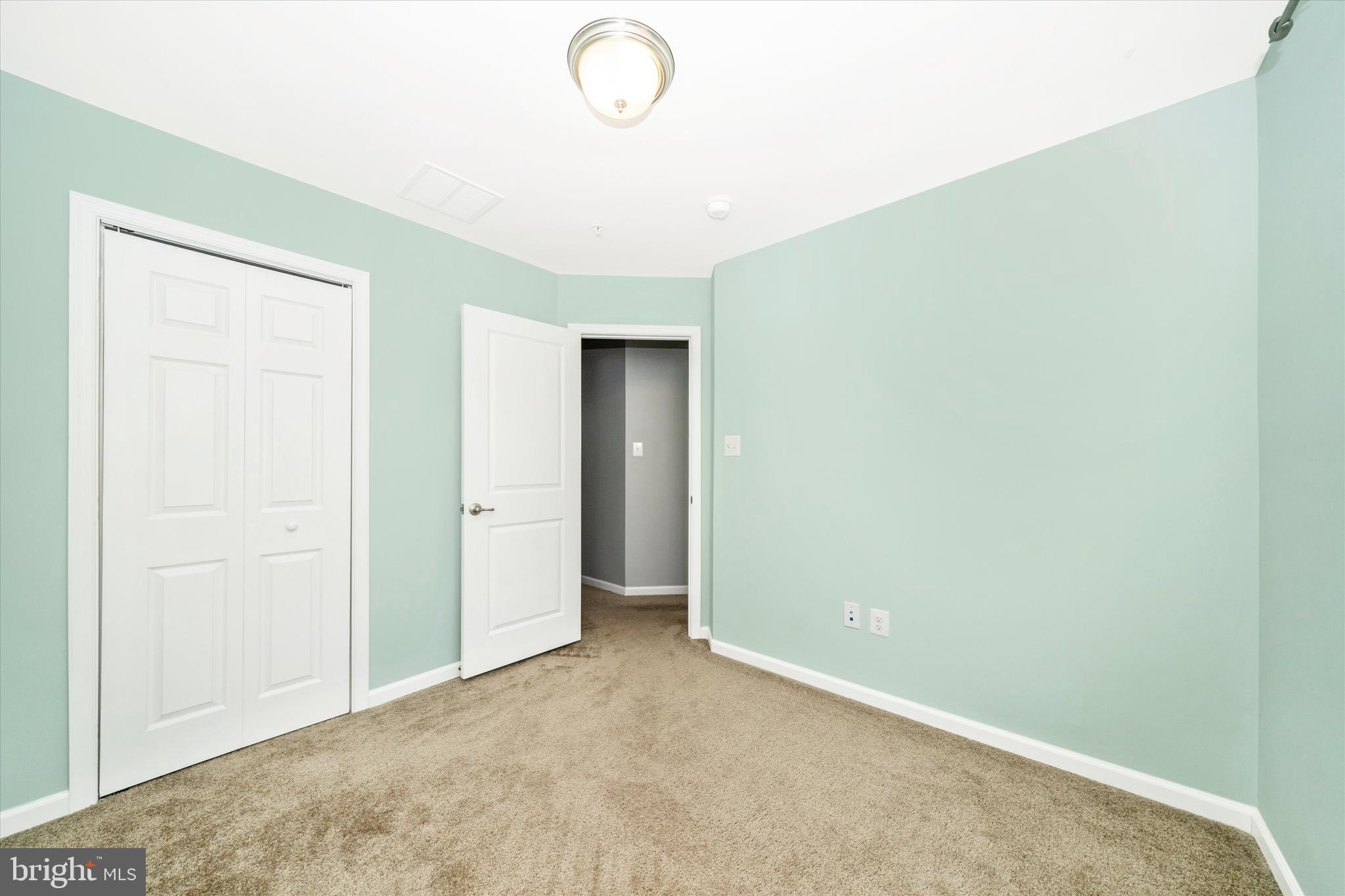 LINTON AT BALLENGER - Residential