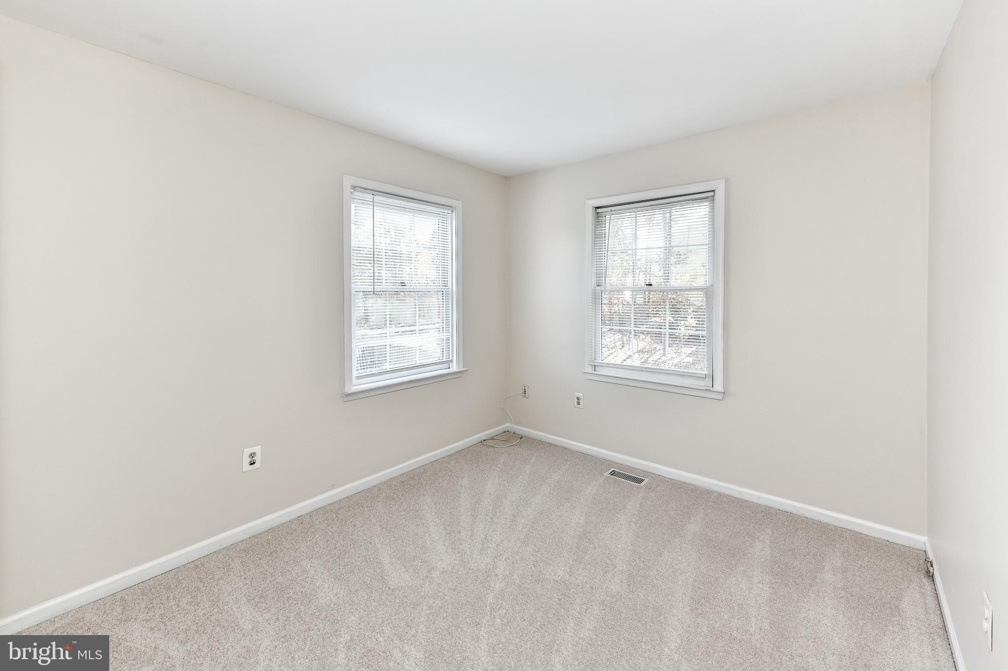 STONEHENGE - Residential Lease