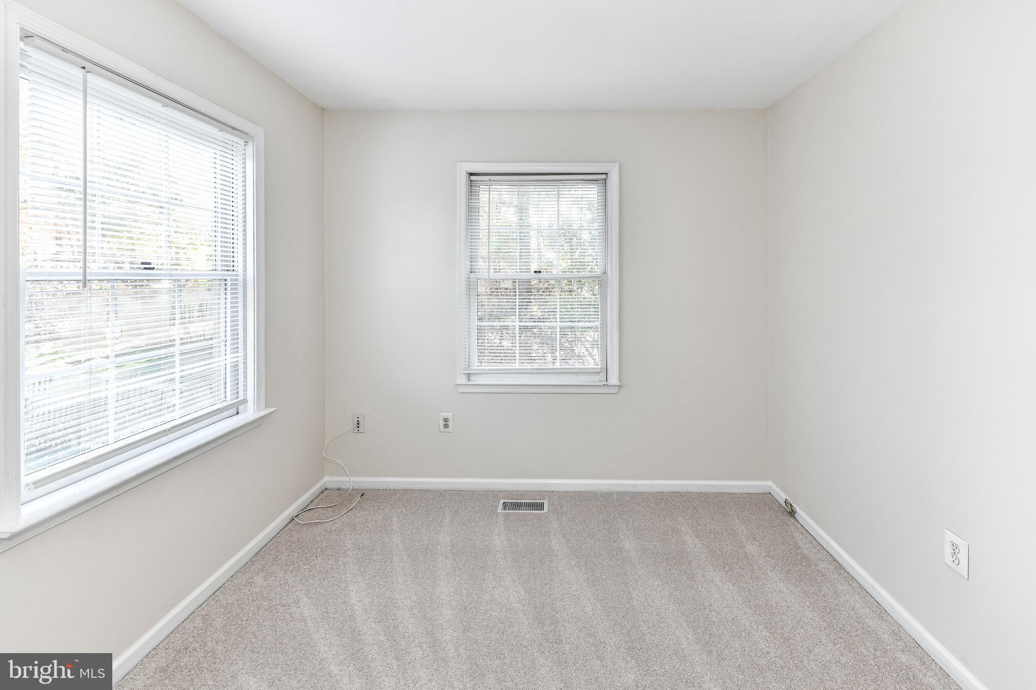 STONEHENGE - Residential Lease