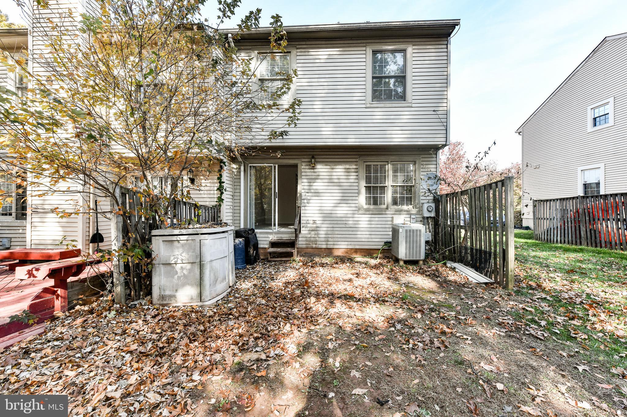 STONEHENGE - Residential Lease