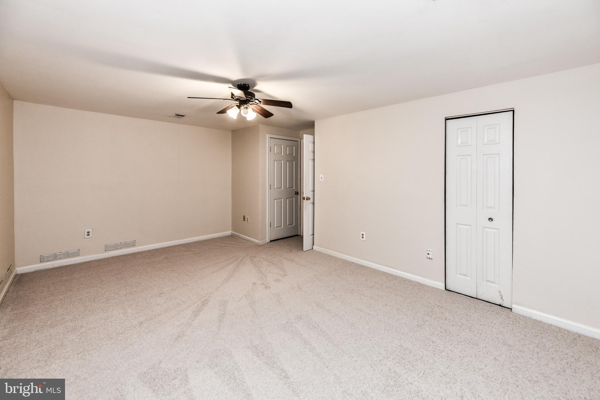 STONEHENGE - Residential Lease