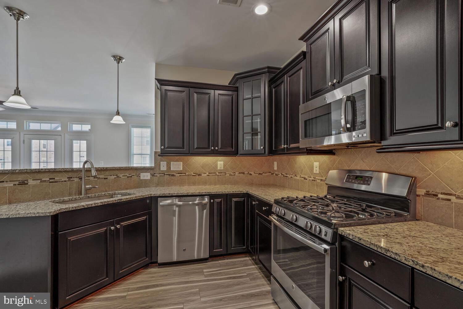 PRESERVE AT GOOSE CREEK - Residential