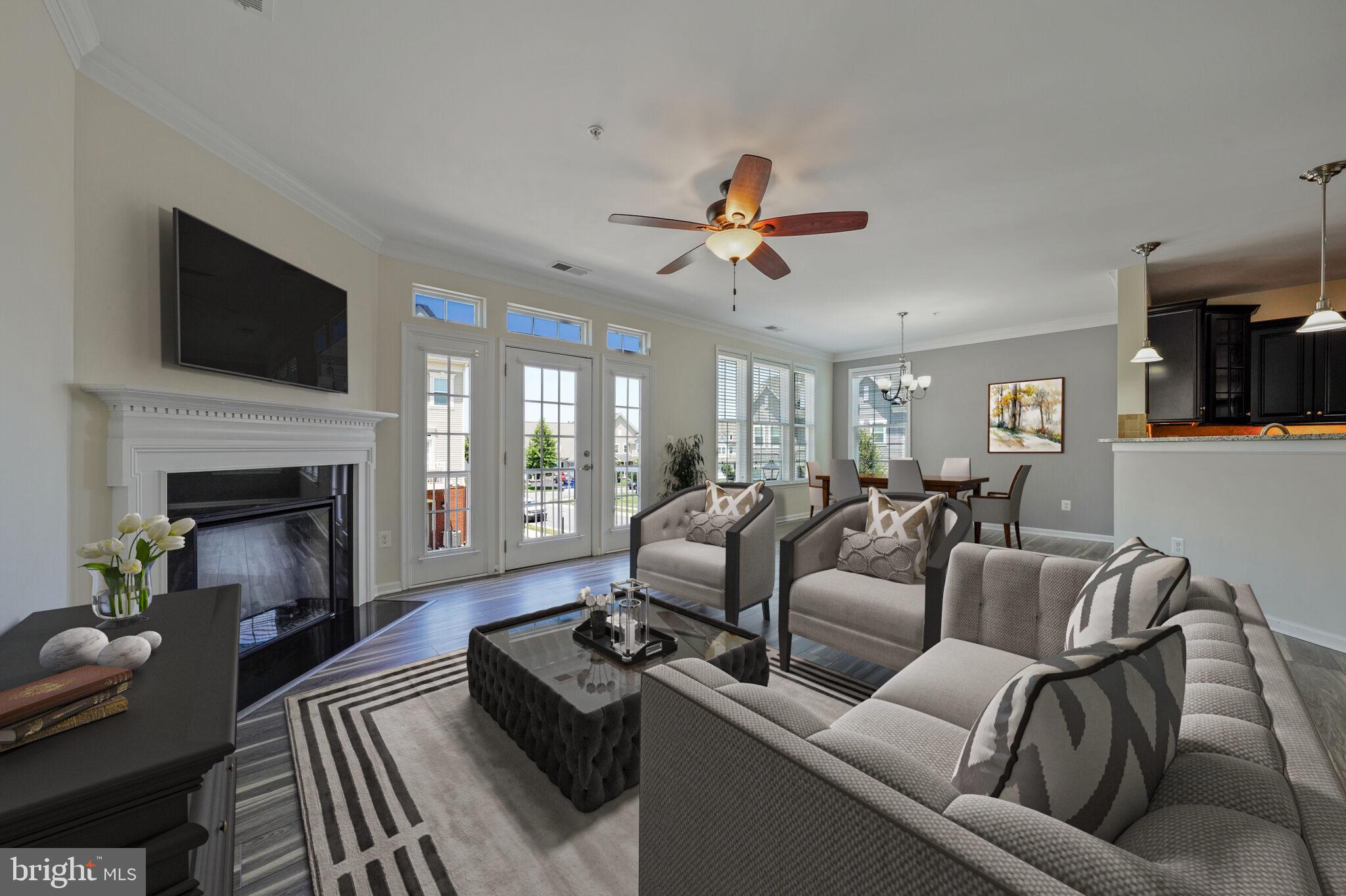 42550 SUNSET RIDGE SQUARE