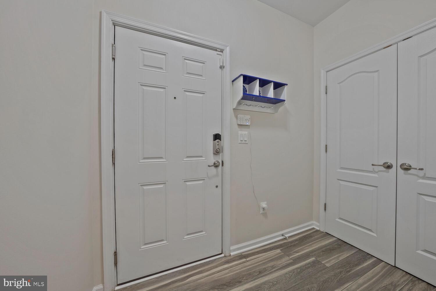 42550 SUNSET RIDGE SQUARE