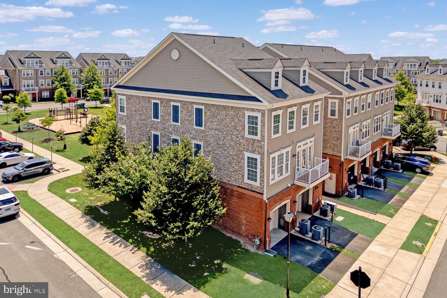 PRESERVE AT GOOSE CREEK - Residential