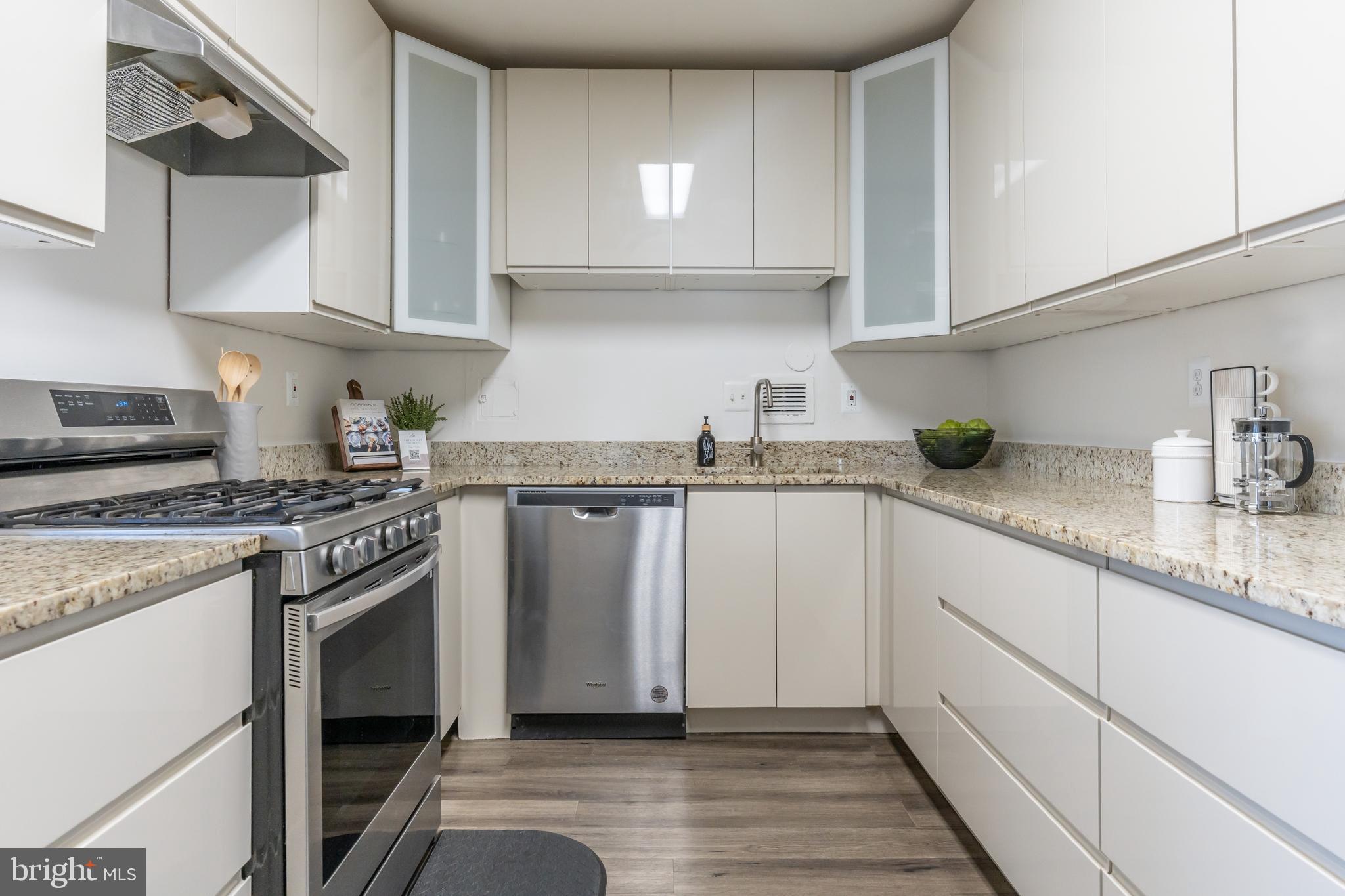 WILLOUGHBY OF CHEVY CHASE - Residential