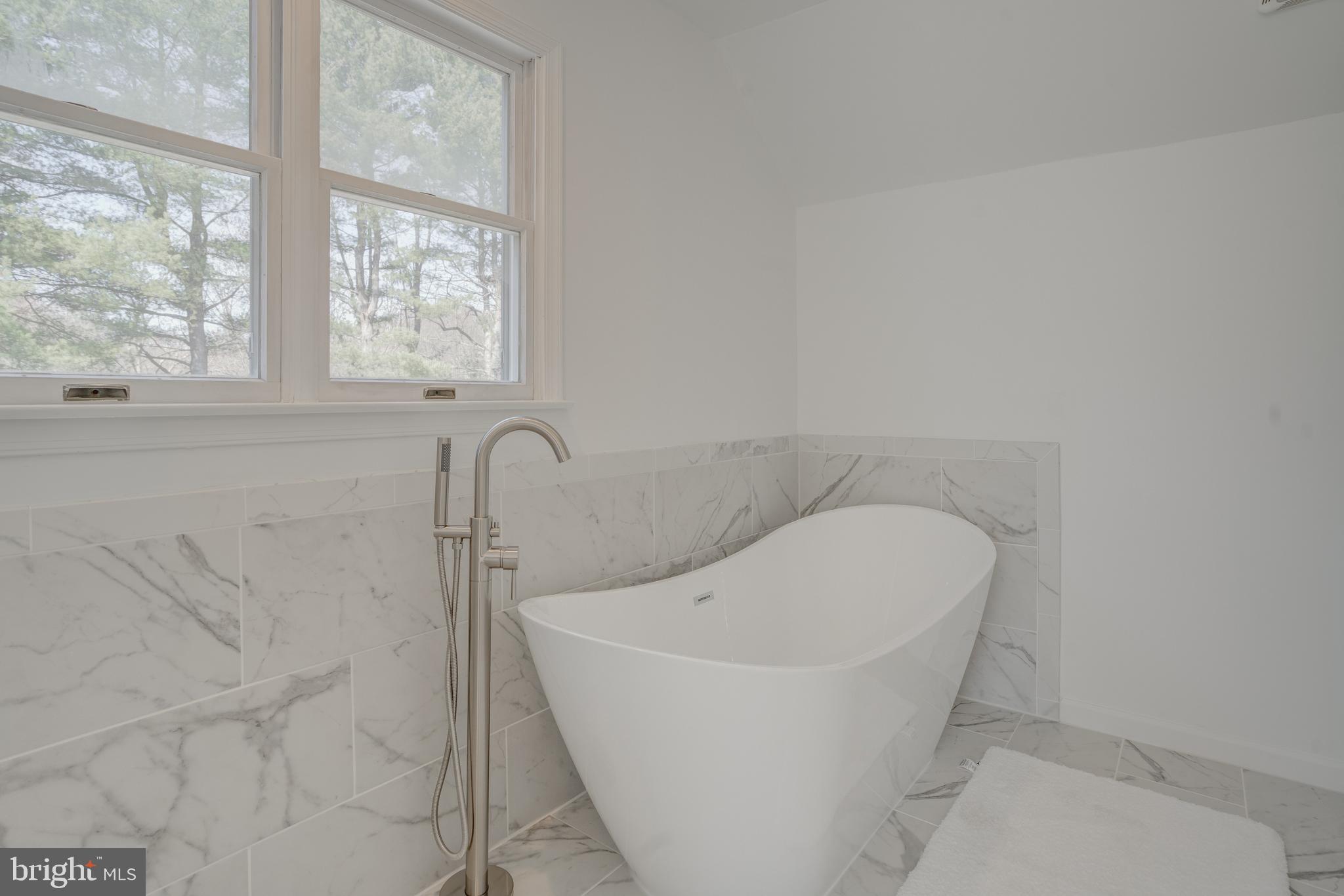 RESERVOIR RIDGE - Residential