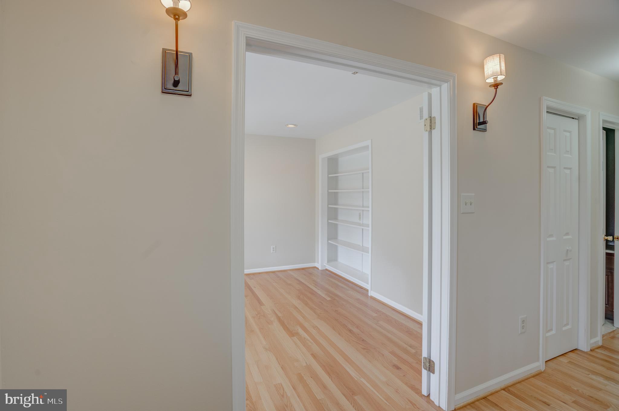 RESERVOIR RIDGE - Residential