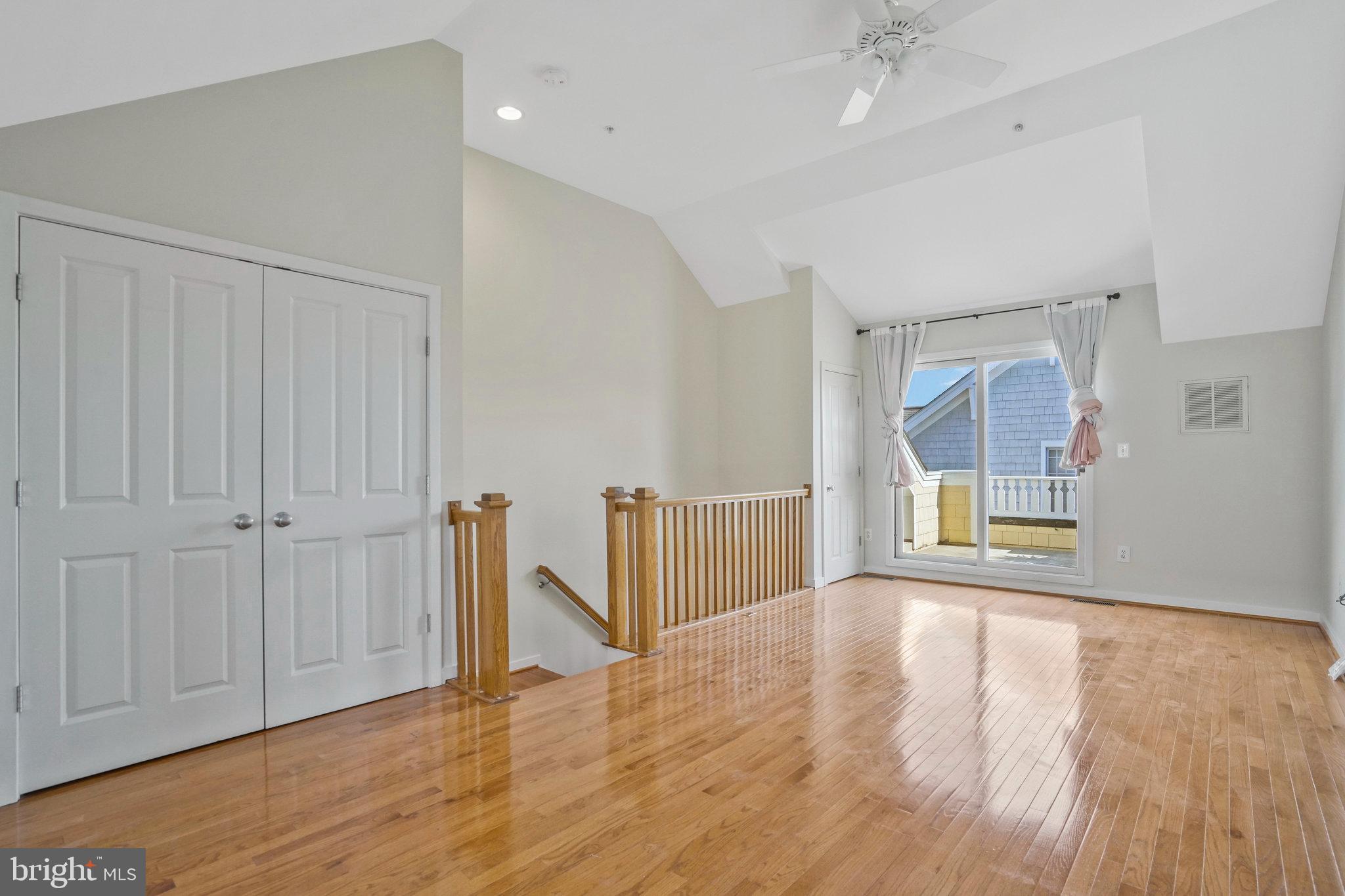 CLARENDON PARK - Residential Lease