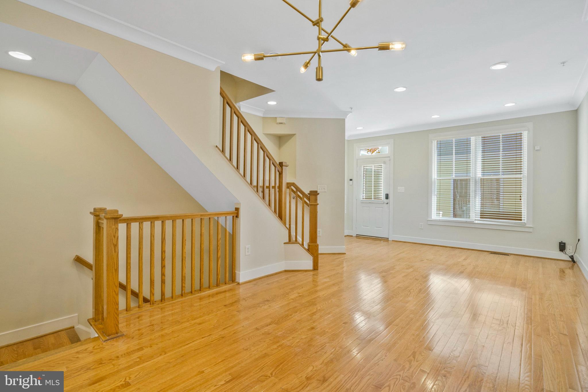 CLARENDON PARK - Residential Lease