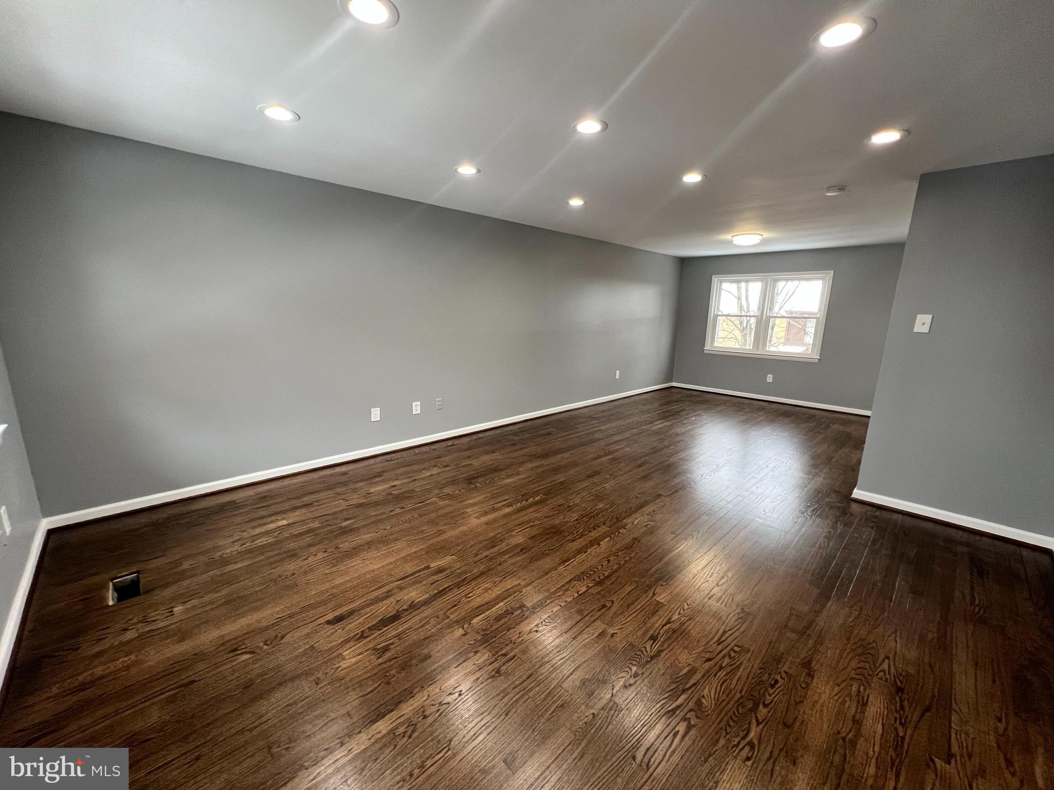 PROPHECY - Residential Lease