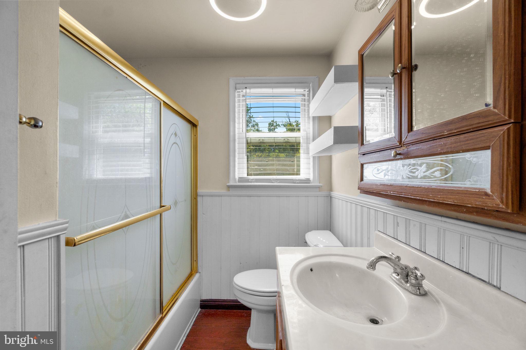 PERRY HALL - Residential