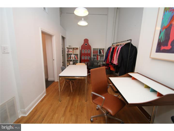 OLD CITY - Commercial Sale