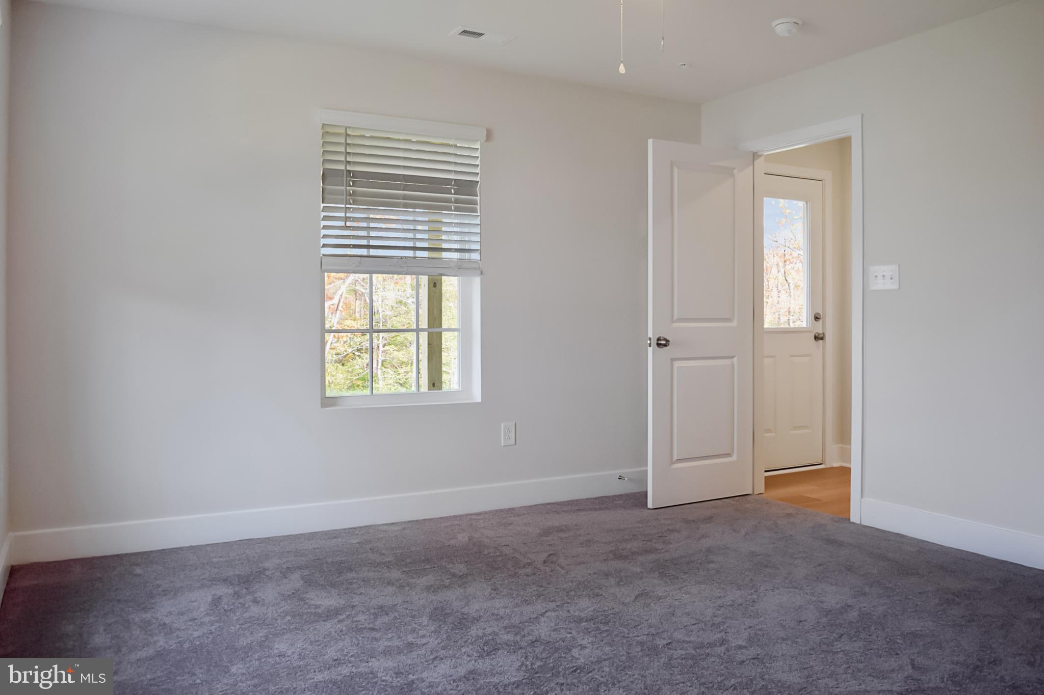 THE WOODS AT MYRTLE POINT - Residential Lease