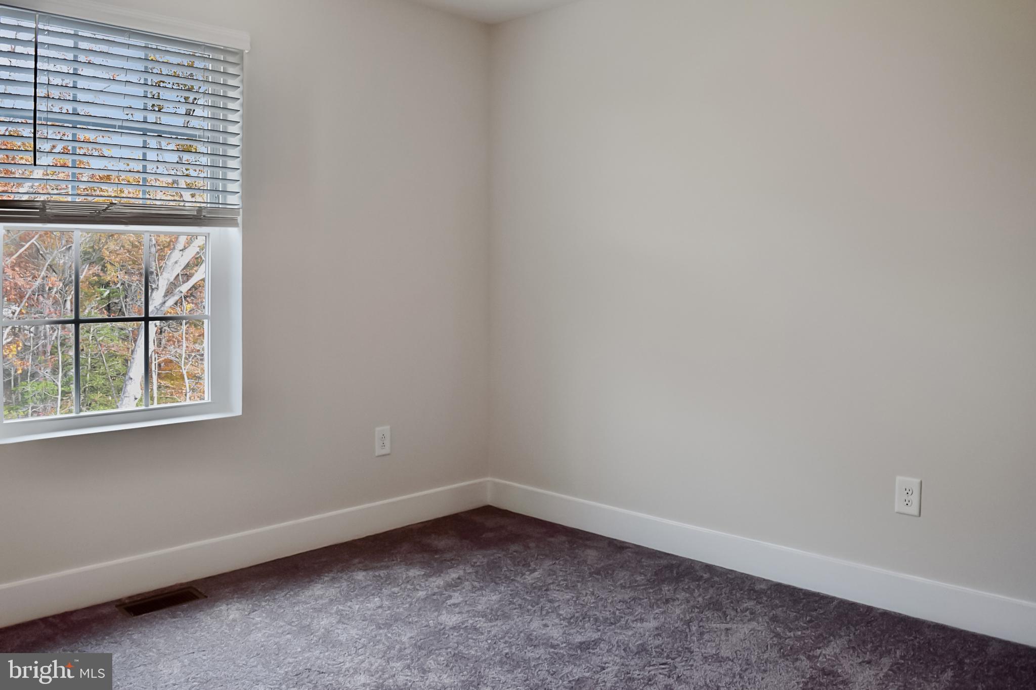 THE WOODS AT MYRTLE POINT - Residential Lease