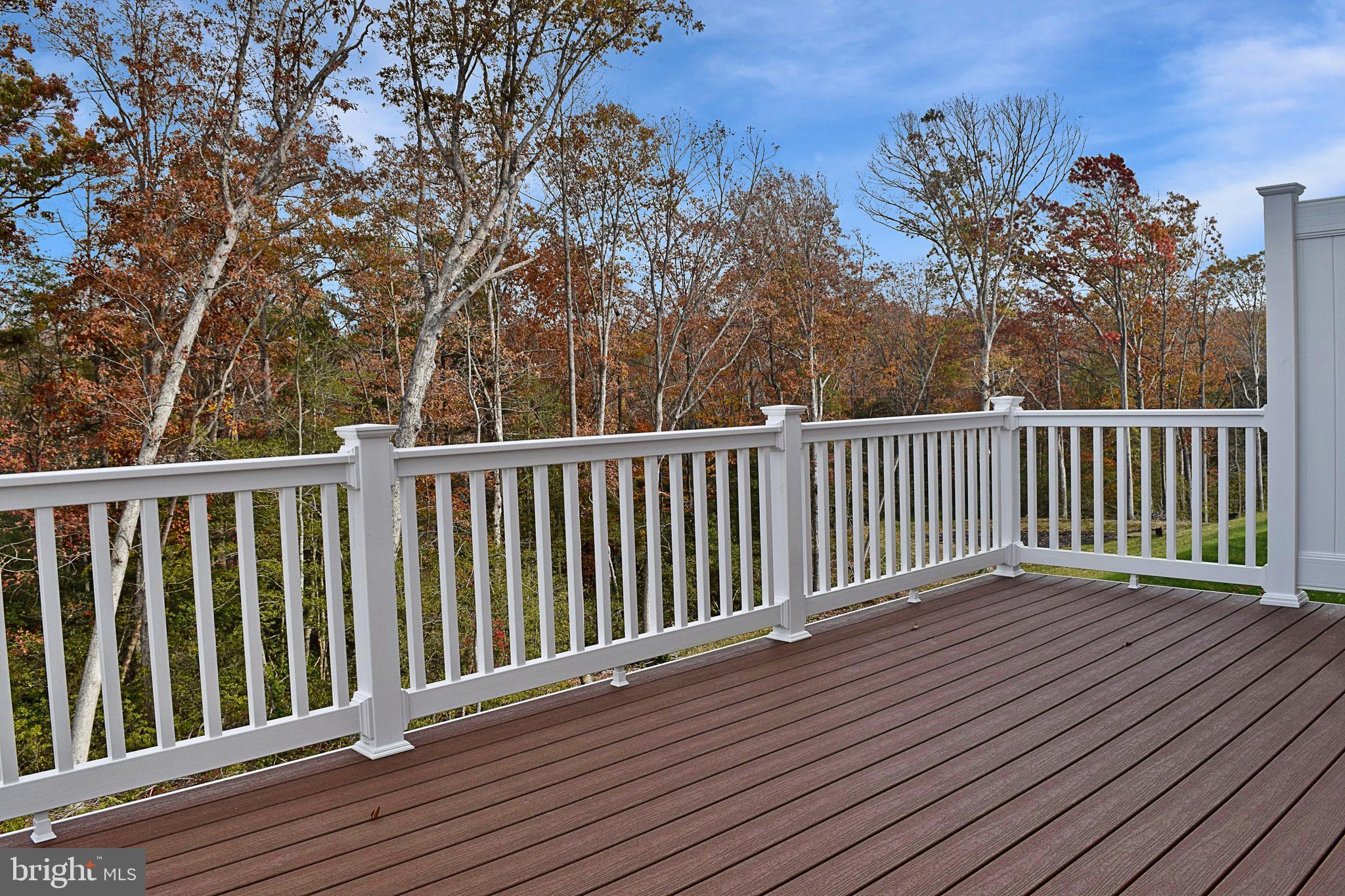 THE WOODS AT MYRTLE POINT - Residential Lease