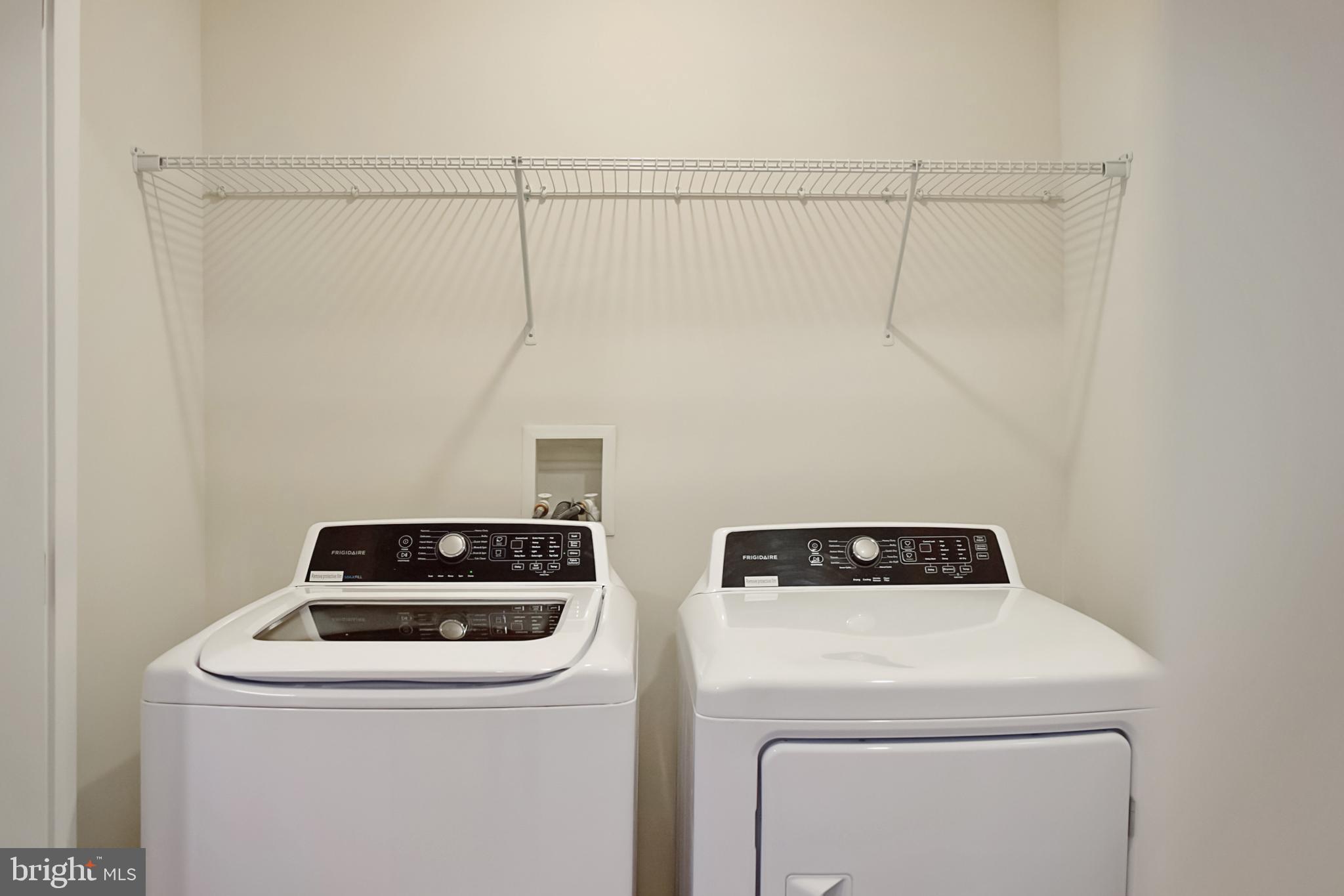 THE WOODS AT MYRTLE POINT - Residential Lease