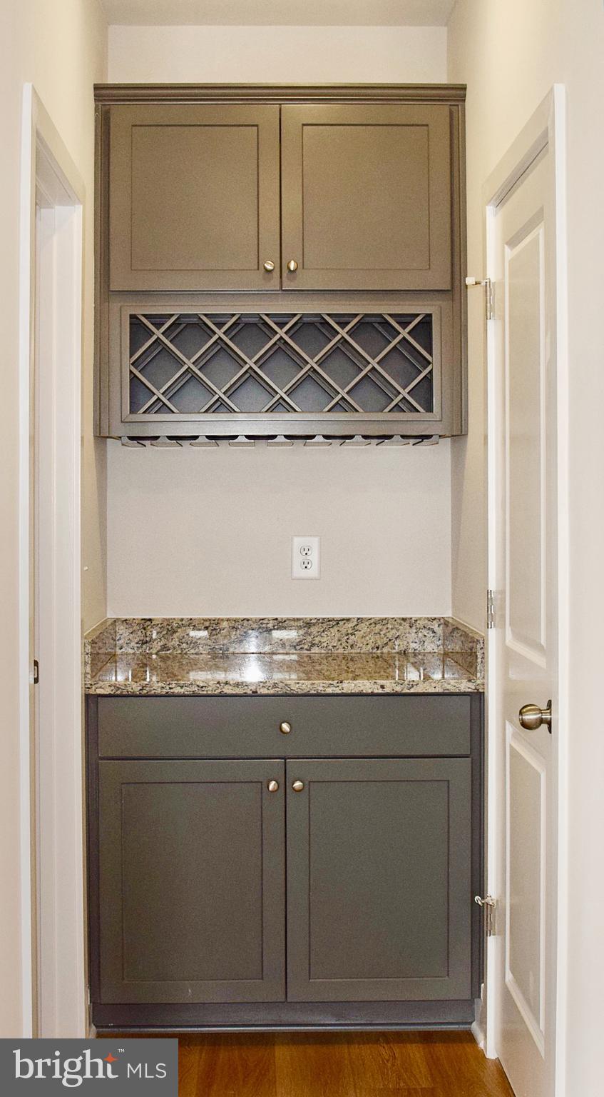 THE WOODS AT MYRTLE POINT - Residential Lease