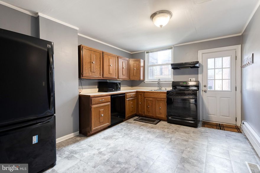 Welcome to 647 S. Decker Ave. in Canton! This 3 Bedroom/2 Bath  home has a spacious living space  with hardwood floors, which leads to a full kitchen with plenty of cabinet space.  Two bedrooms upstairs  which have lots of light and a full bathroom.  Lower level has a bedroom and full  bathroom and washer/dryer.  This house also has PARKING! Just two blocks south from Patterson Park and four blocks from The Square.

Monthly rent is priced at $2200/month; first month's rent and one month security deposit needed to move in  ($4,400). Utilities are not included in the price. Verifiable income of at least 3x monthly rent and 650 minimum credit score is necessary to quality.  Pets are allowed and will be considered on a case by case basis.