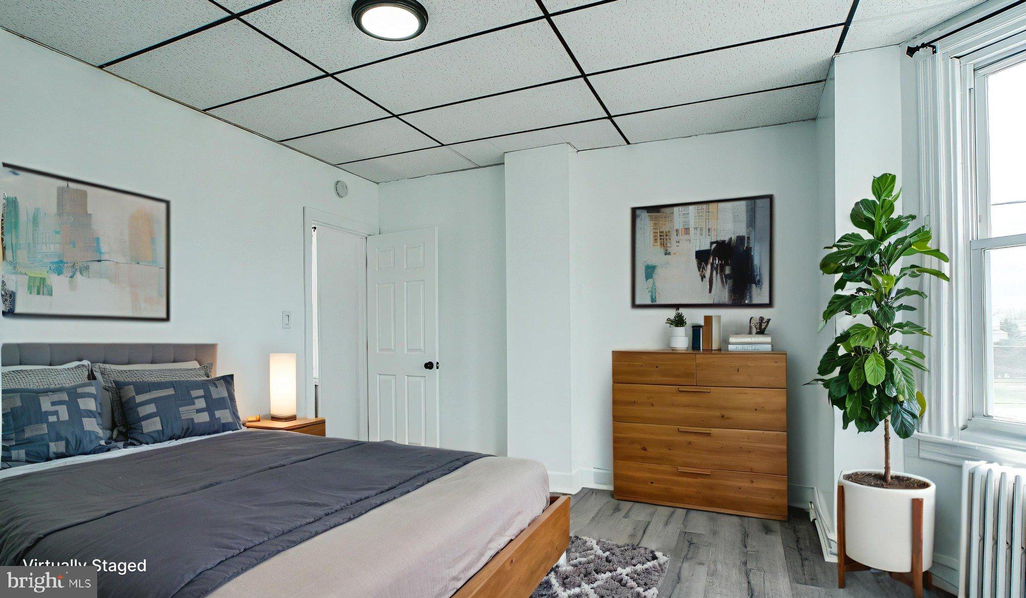 FRANKFORD - Residential Income