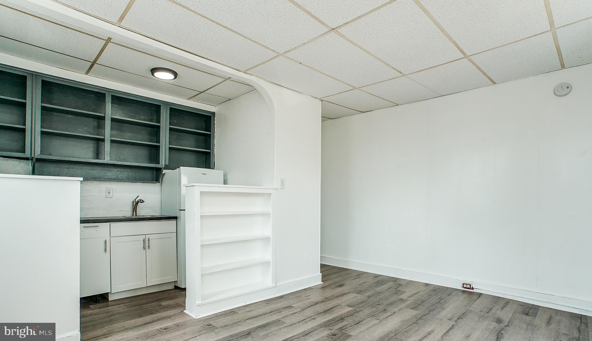 FRANKFORD - Residential Income