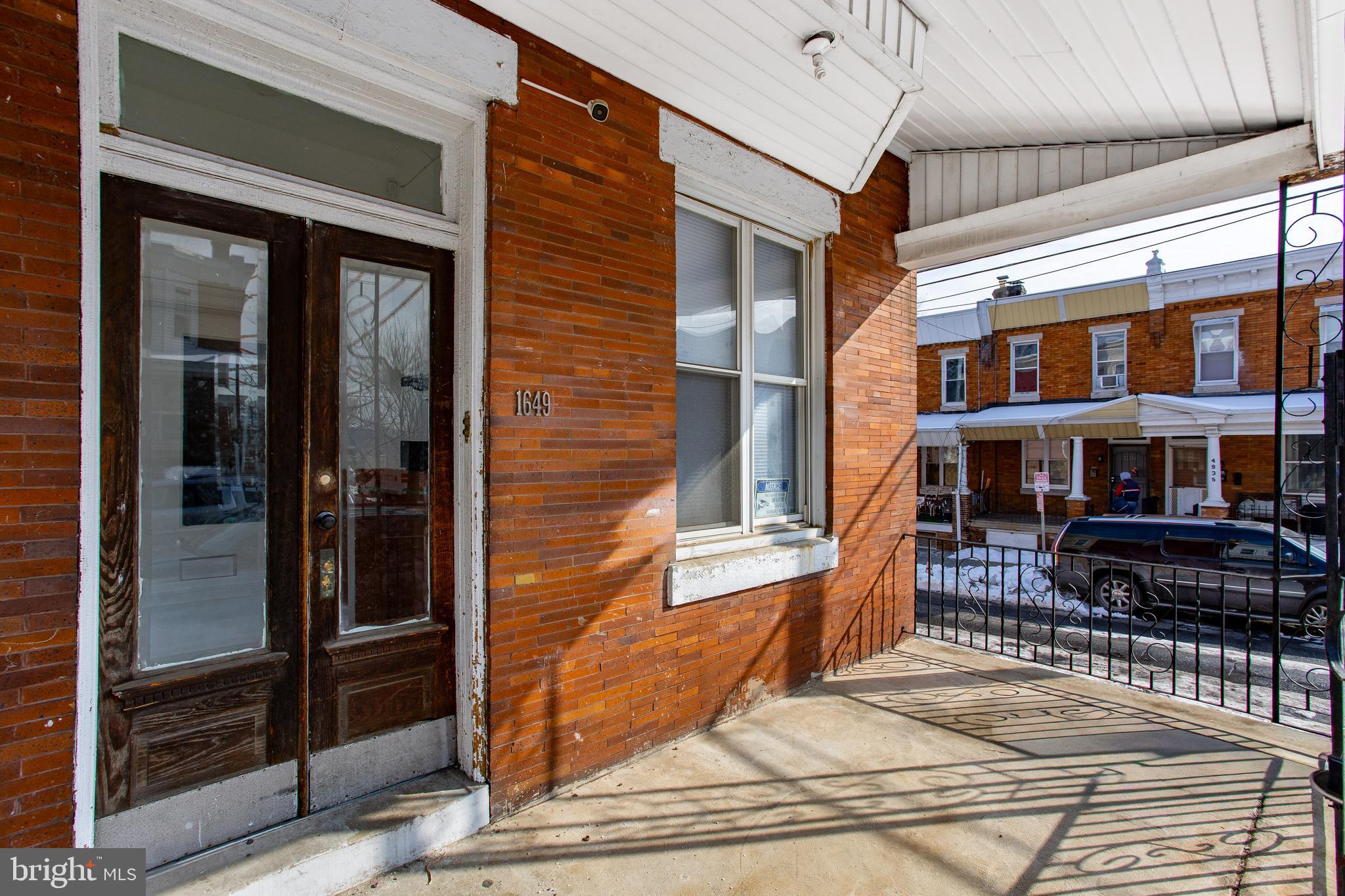 1649 ALLENGROVE STREET