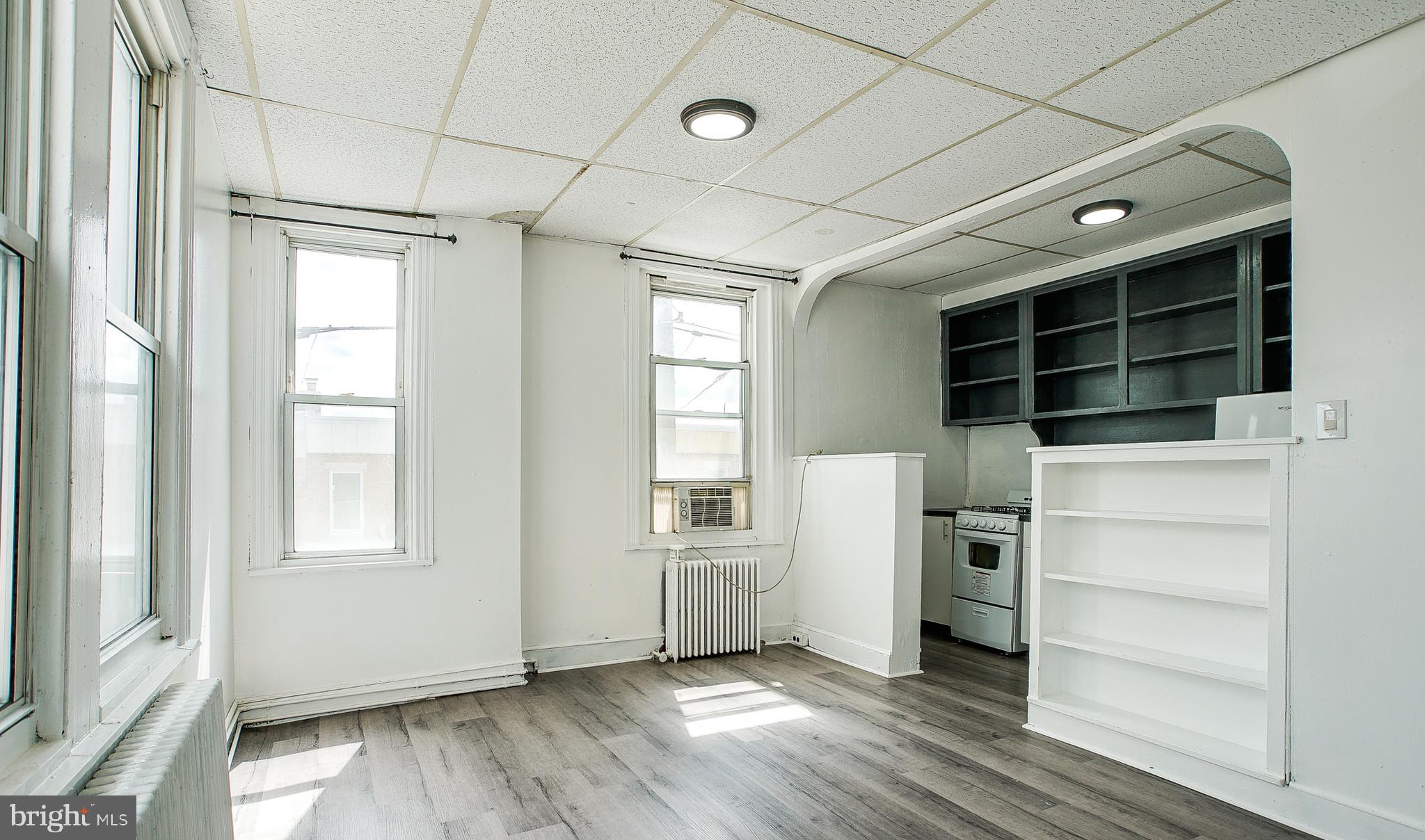 FRANKFORD - Residential Income