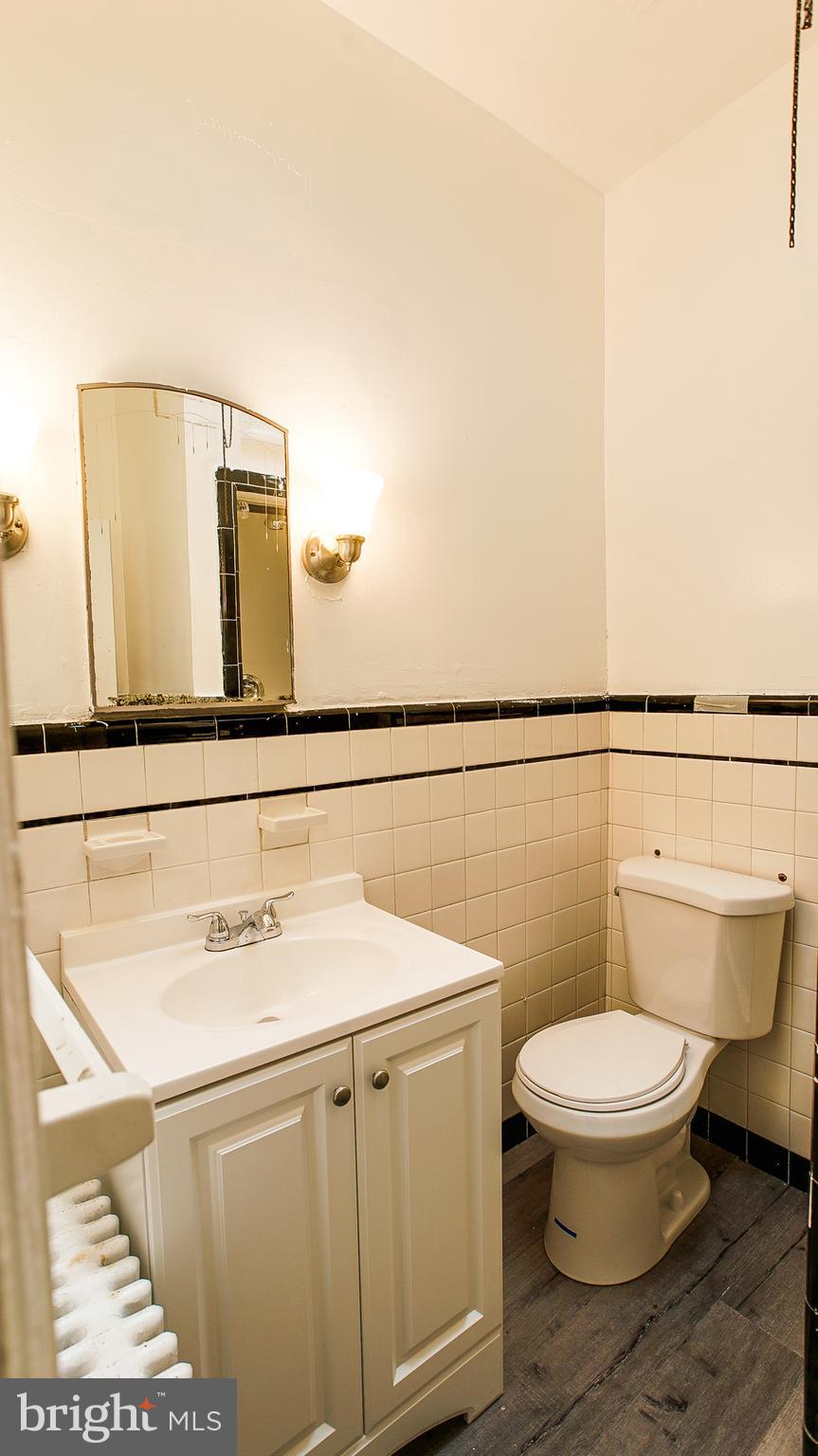 FRANKFORD - Residential Income