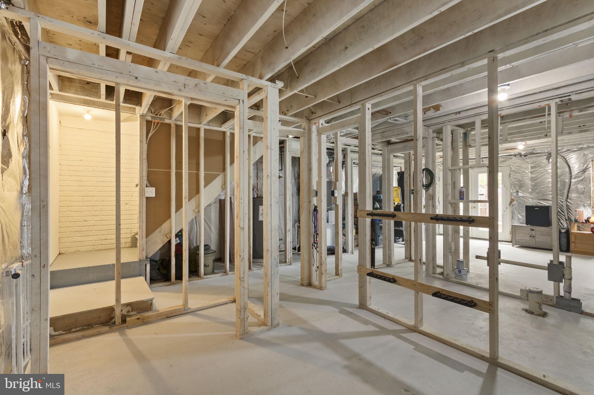 SUNNINGDALE MEADOWS - Residential