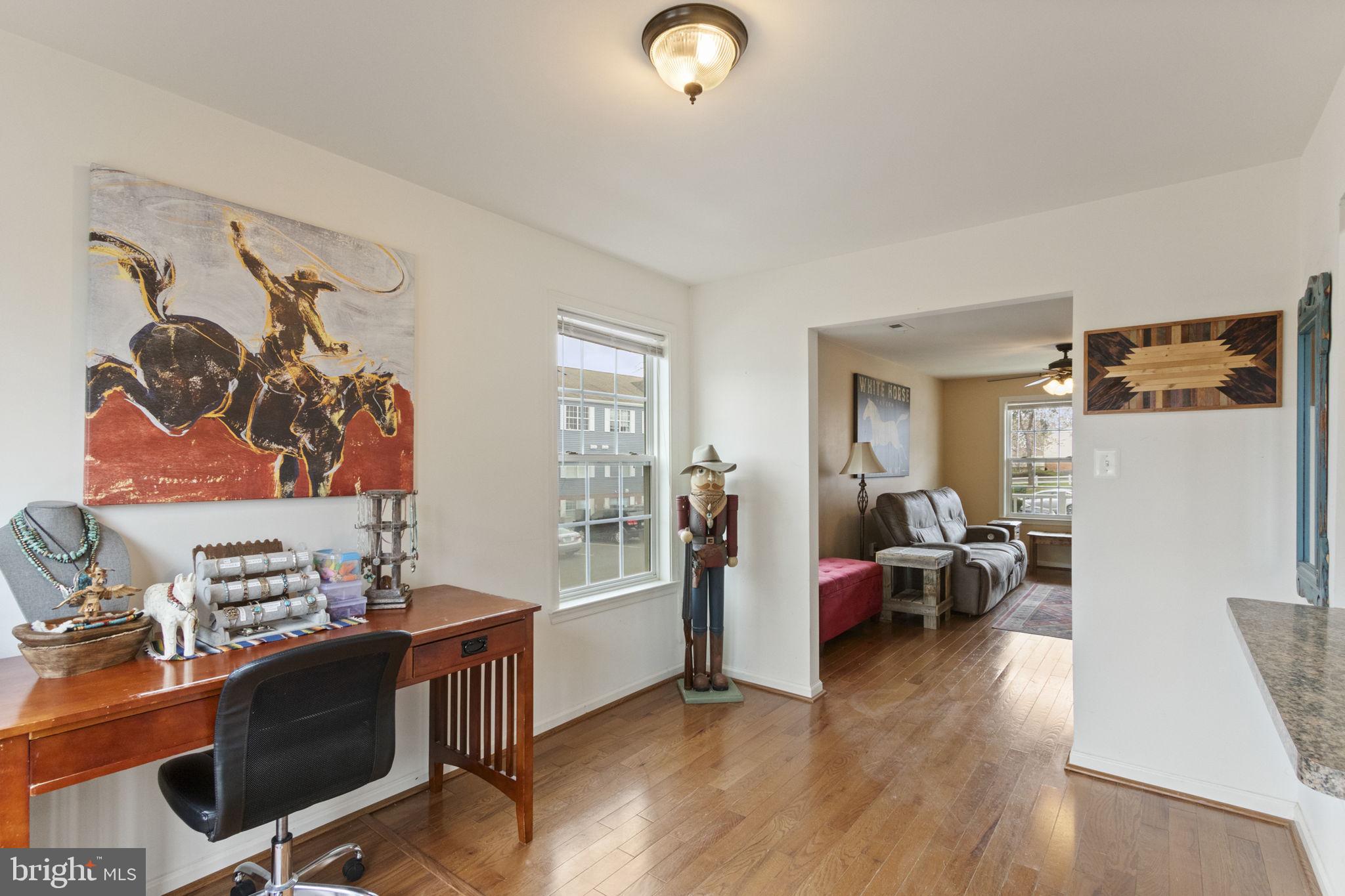 SUNNINGDALE MEADOWS - Residential