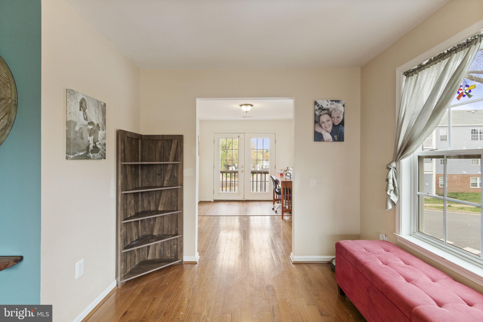 SUNNINGDALE MEADOWS - Residential