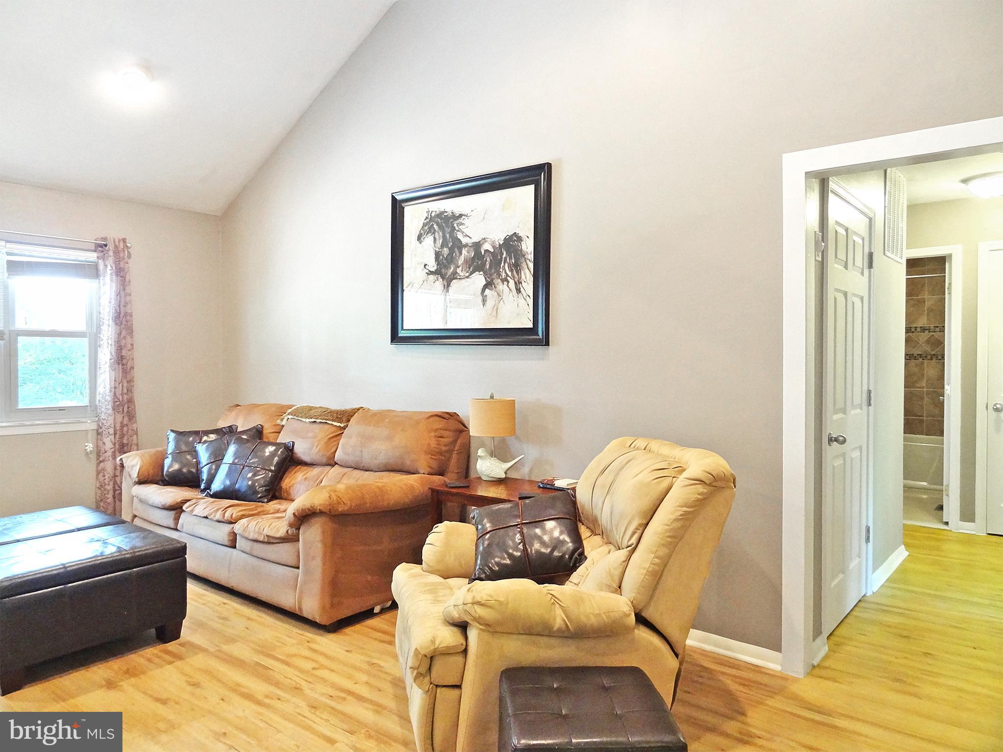 AMBER MEADOWS - Residential