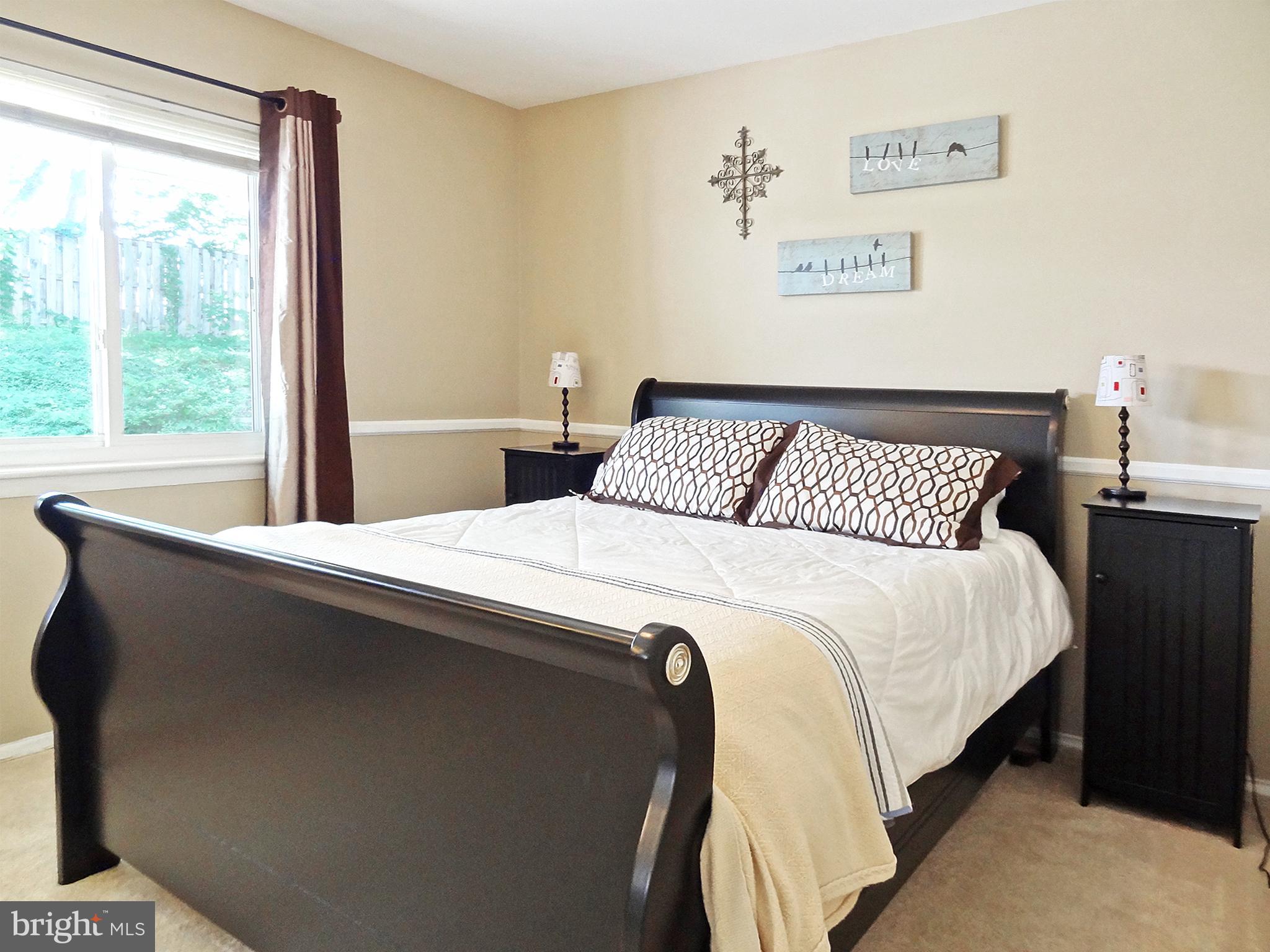 AMBER MEADOWS - Residential