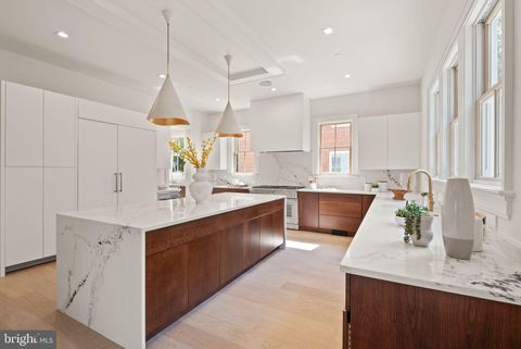 5022 CATHEDRAL AVENUE NW WASHINGTON DC 20016