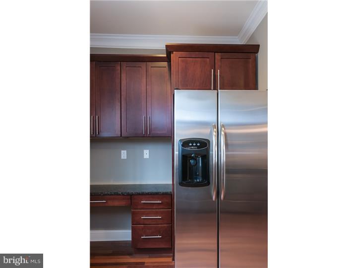 POINT BREEZE - Residential