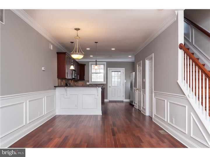 POINT BREEZE - Residential