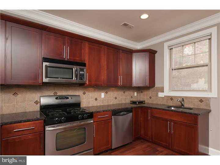 POINT BREEZE - Residential