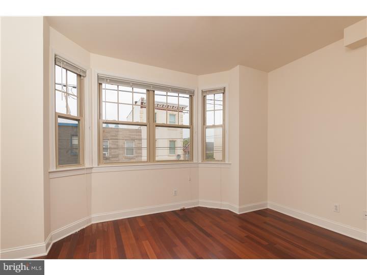 POINT BREEZE - Residential