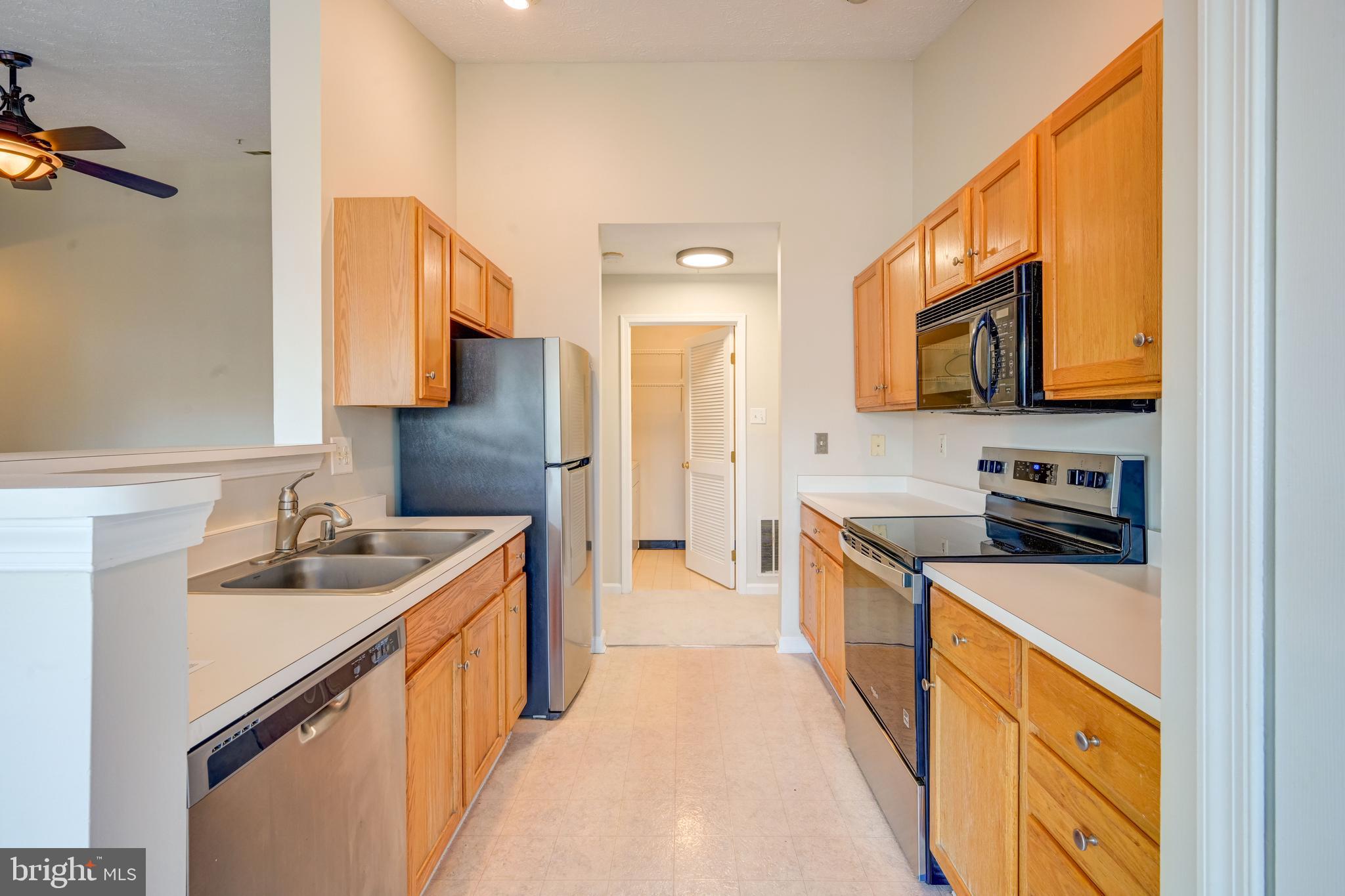 GARDEN OWINGS MILLS - Residential Lease