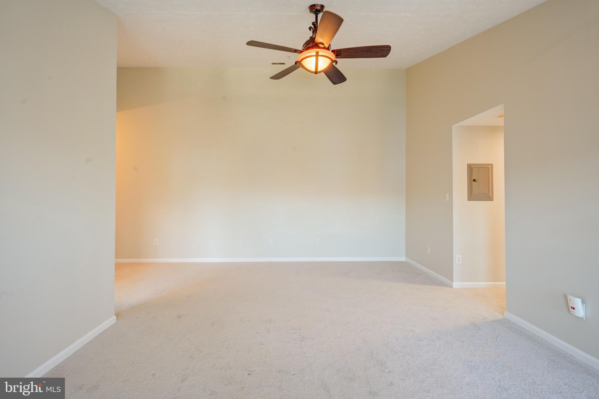 GARDEN OWINGS MILLS - Residential Lease