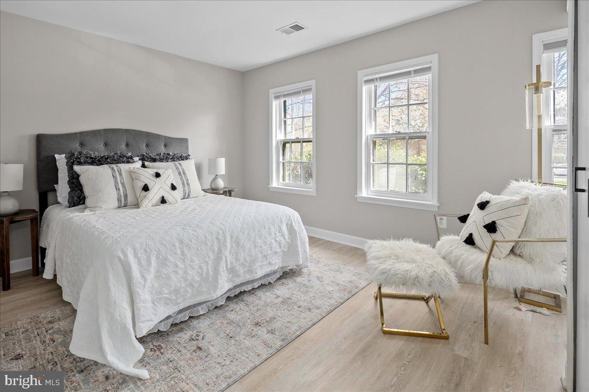 COUNTRY CREEK - Residential