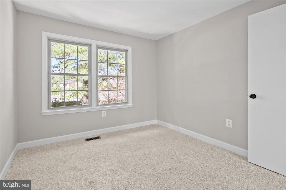 COUNTRY CREEK - Residential