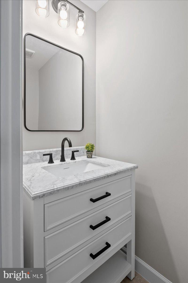 COUNTRY CREEK - Residential