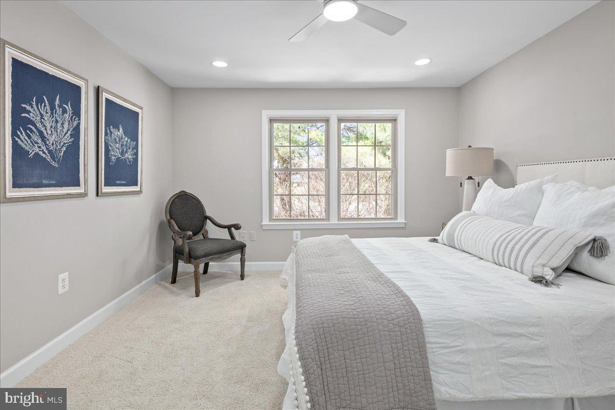 COUNTRY CREEK - Residential