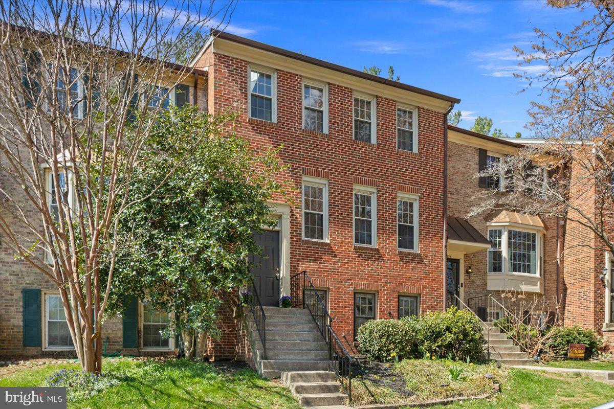 COUNTRY CREEK - Residential