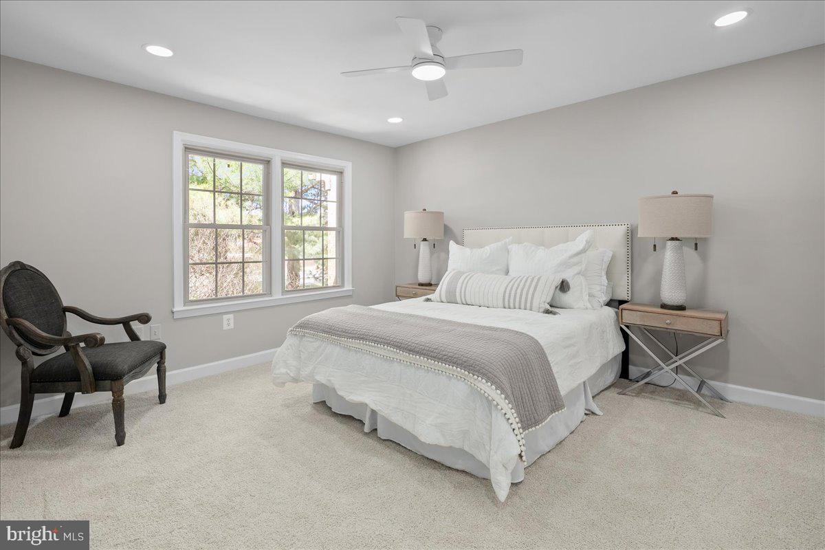 COUNTRY CREEK - Residential