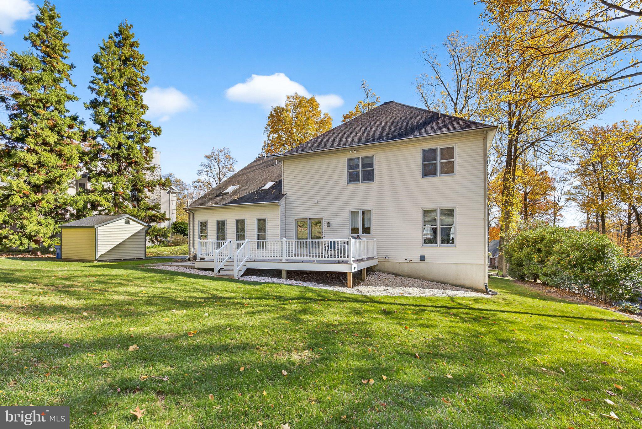 SENTRY WOODS - Residential