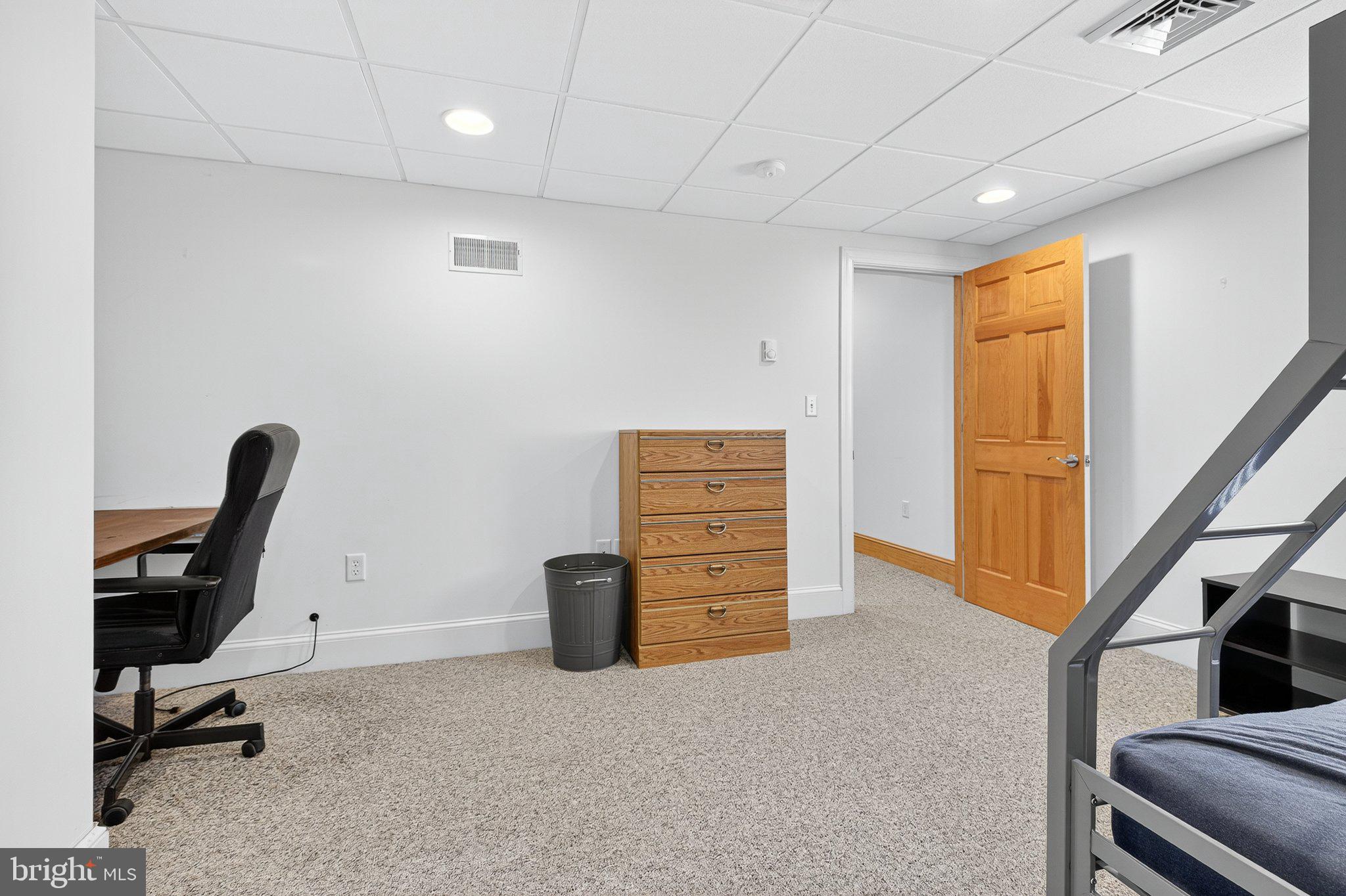 SENTRY WOODS - Residential